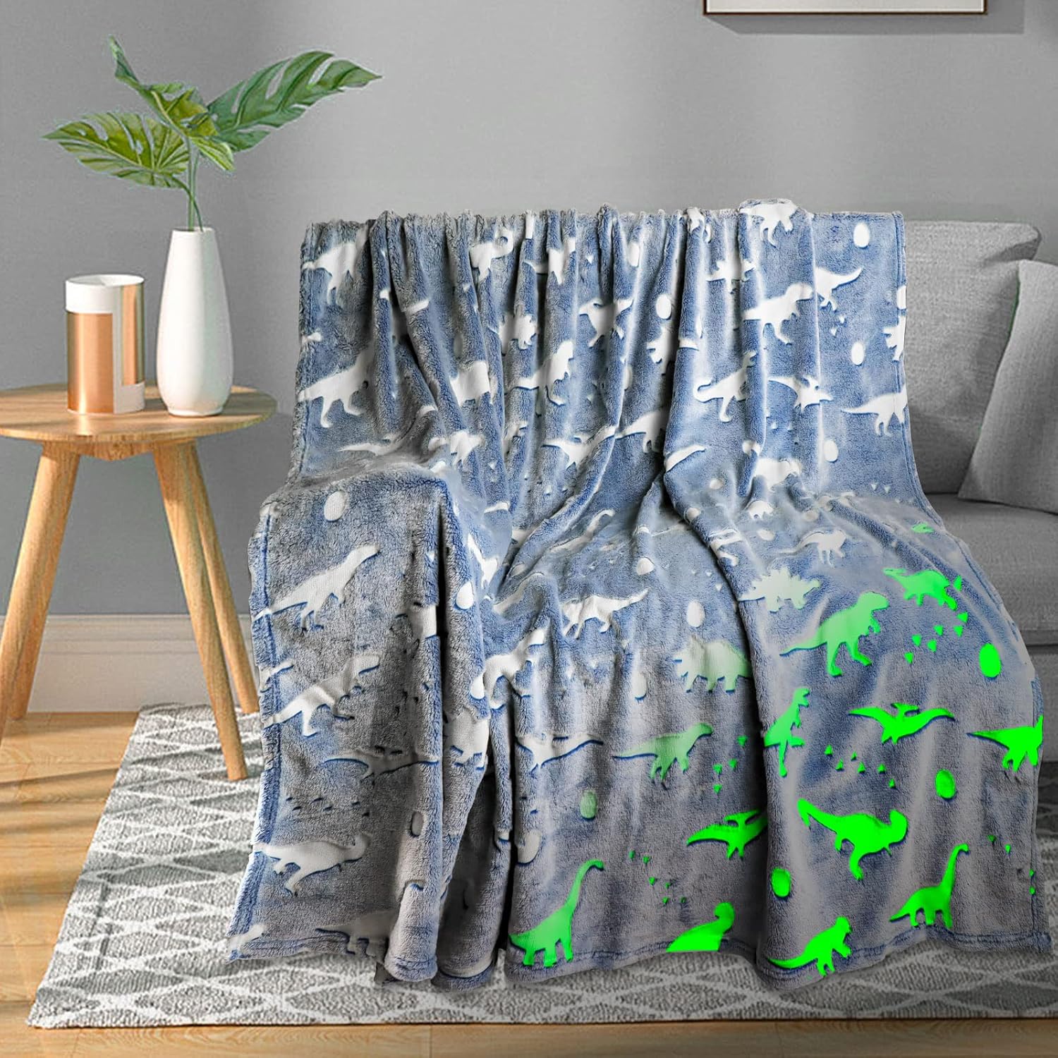 TEHALK Unicorn Glow in The Dark Blanket, Unicorn Blanket for Girls/Kids, Unicorns Gifts for Girls Age 3-12, Toddler Blanket for Kids, Soft Fleece Blanket Throw Birthday Gift 40"x60"