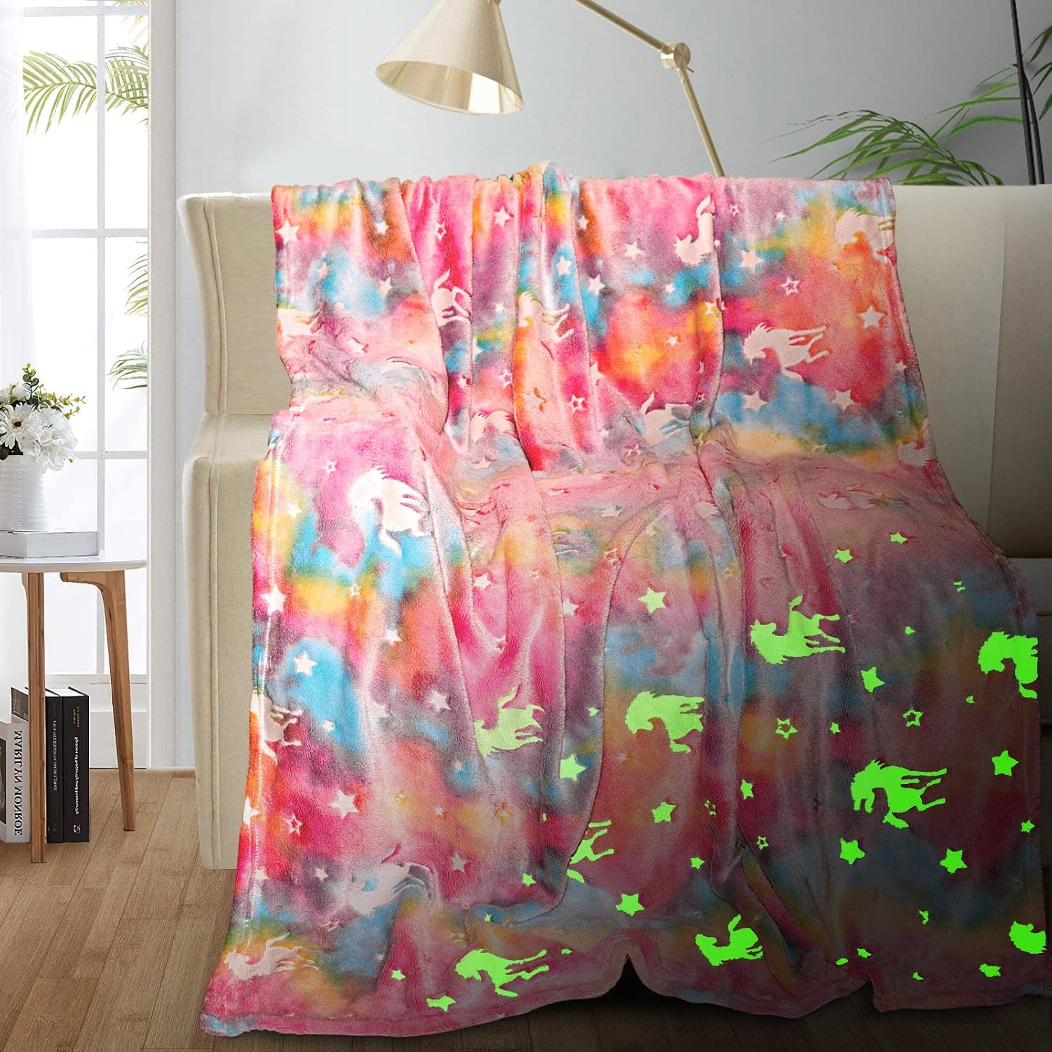 TEHALK Unicorn Glow in The Dark Blanket, Unicorn Blanket for Girls/Kids, Unicorns Gifts for Girls Age 3-12, Toddler Blanket for Kids, Soft Fleece Blanket Throw Birthday Gift 40"x60"