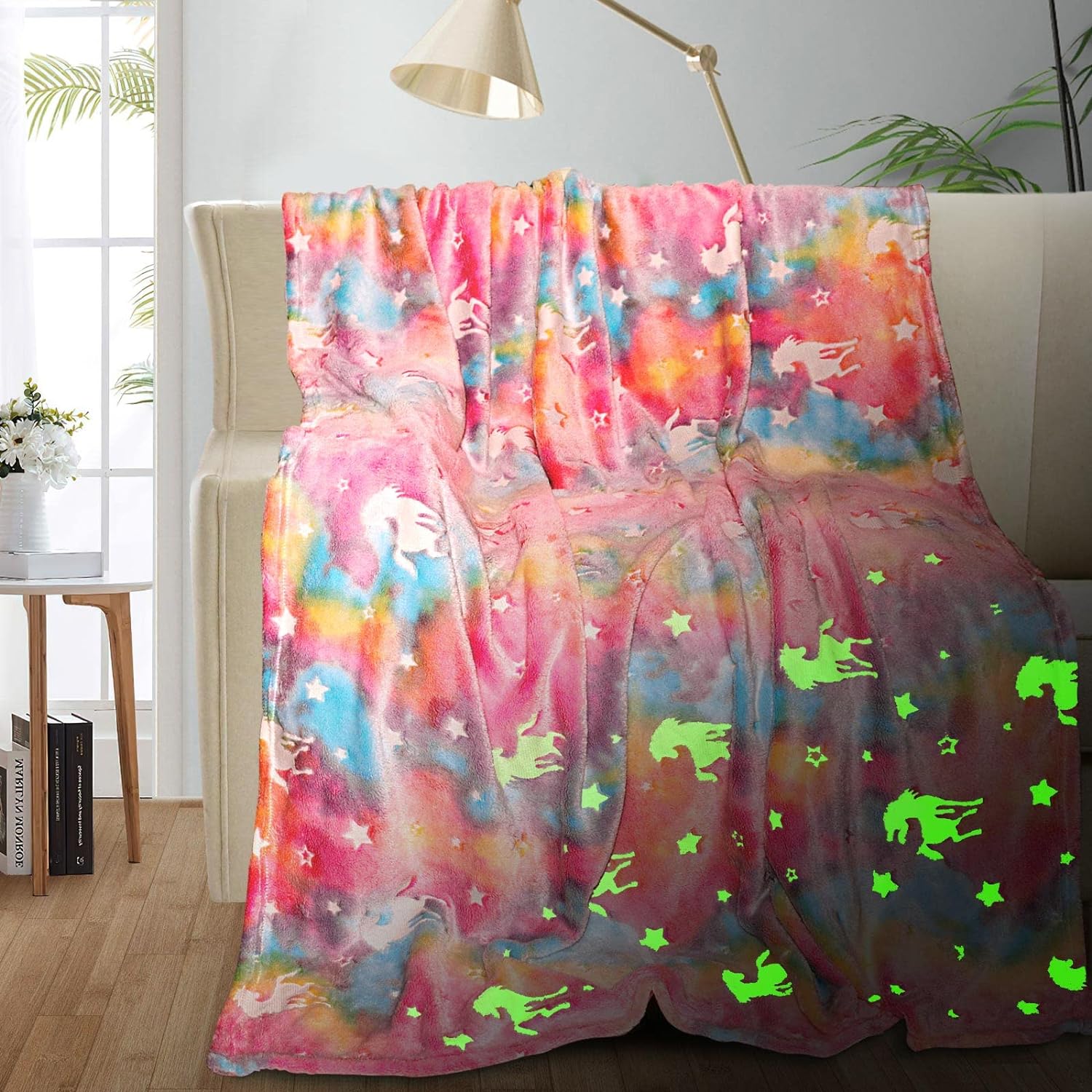 TEHALK Unicorn Glow in The Dark Blanket, Unicorn Blanket for Girls/Kids, Unicorns Gifts for Girls Age 3-12, Toddler Blanket for Kids, Soft Fleece Blanket Throw Birthday Gift 40"x60"